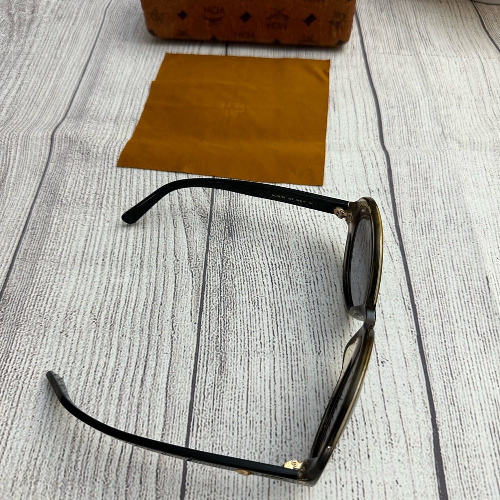 MCM sunglasses - Picture 3 of 12